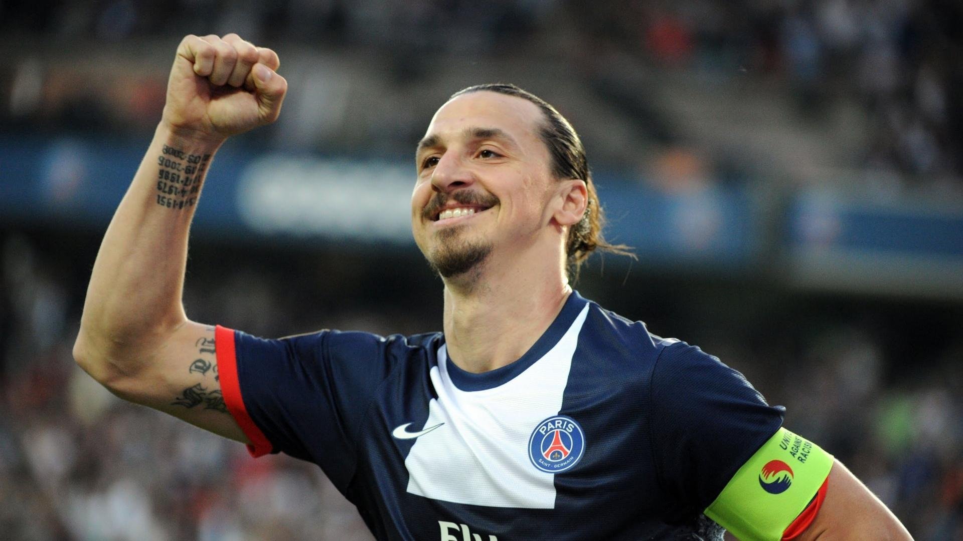 “彭尤蝶泳&自由泳双突破,成中国游泳新星”